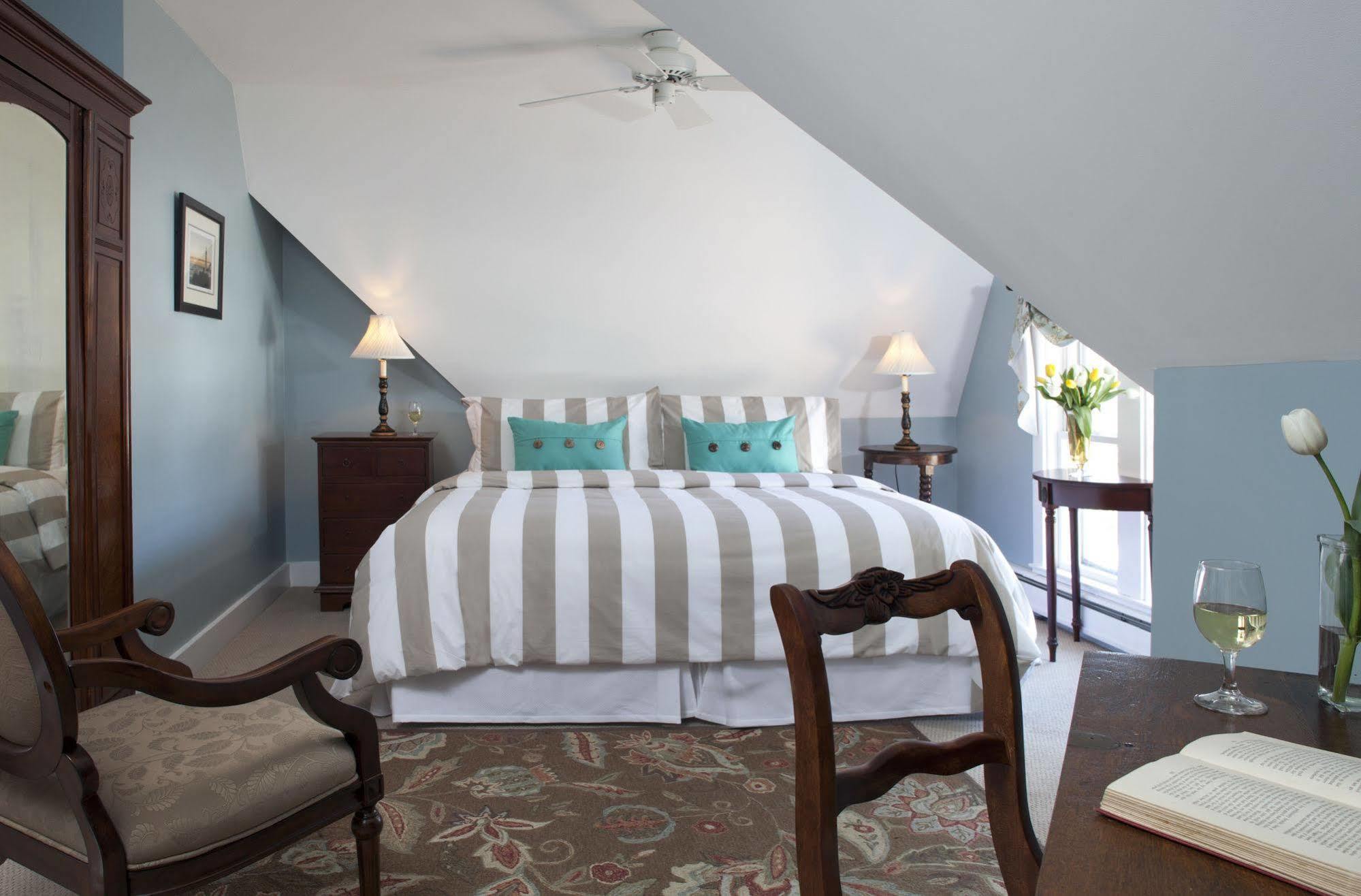 Brewster House Bed & Breakfast Freeport Exterior photo